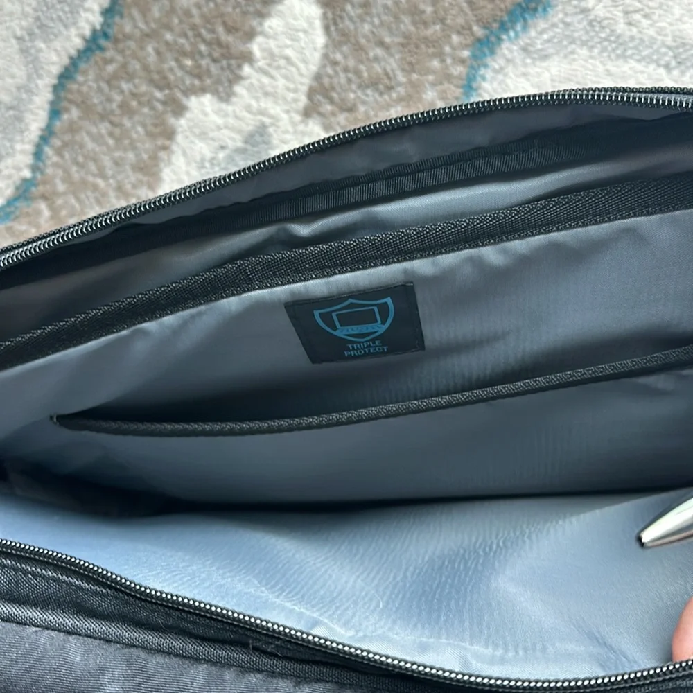 Wenger Laptop / Messenger Bag
